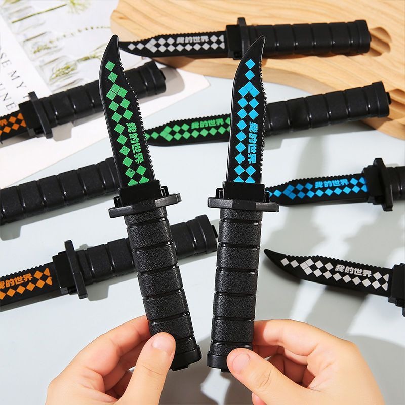 Retractable Dagger Minecraft S - Party Games Minecraft review and price